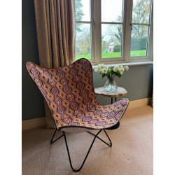'Butterfly' Relaxing Comfortable Accent Chair - Iron Frame - 'Aztec' Fabric